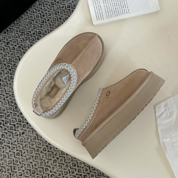 Ugg Tazz platform slippers - Picture 5 of 6